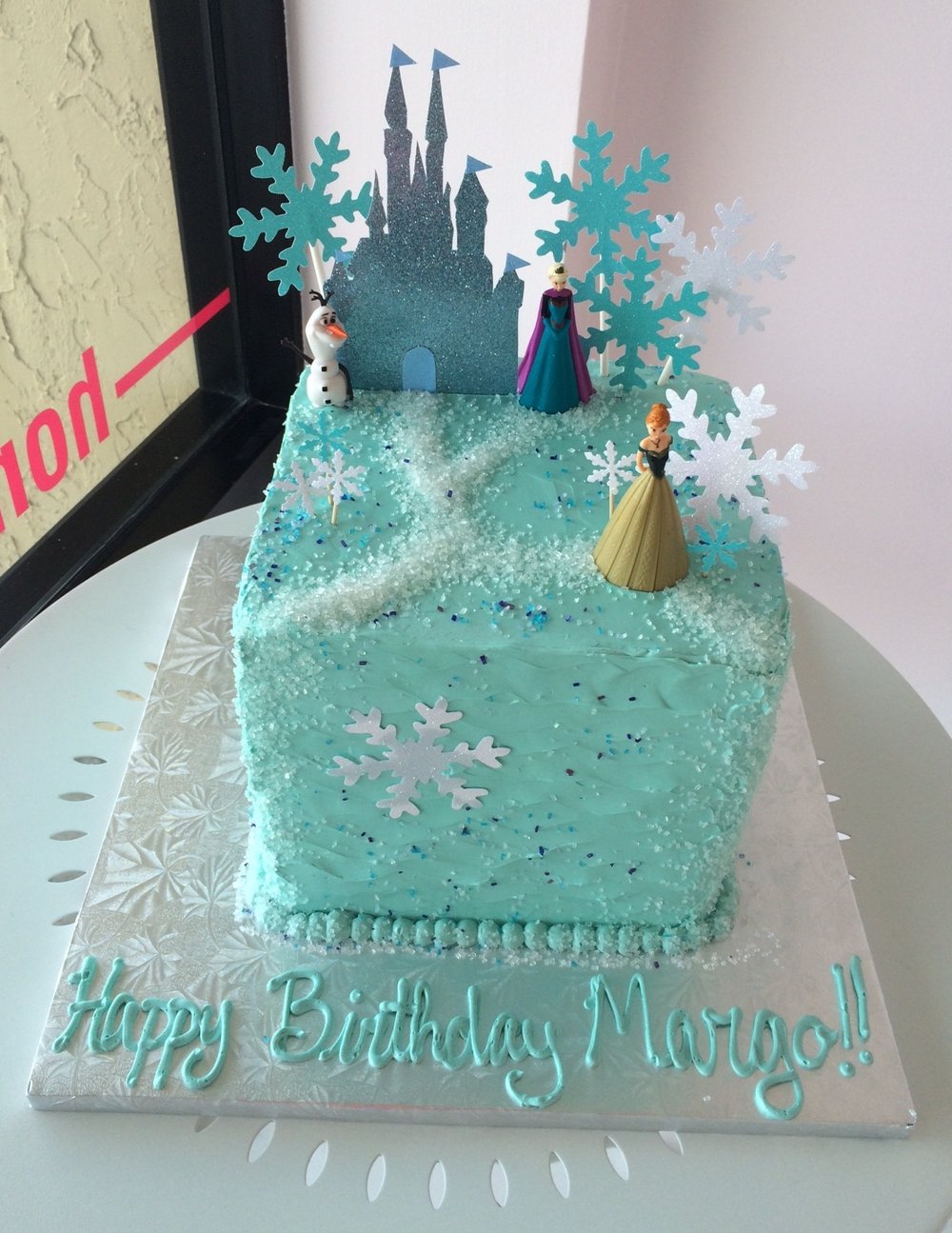 Frozen Birthday Cake with Castle.JPG